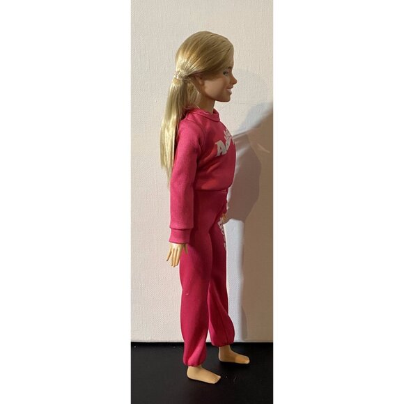 ADDISON RAE Fashion Doll - Original Complete Outfit - TikTok Influencer - Picture 5 of 7